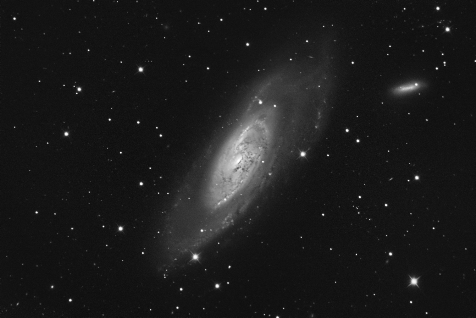 M106